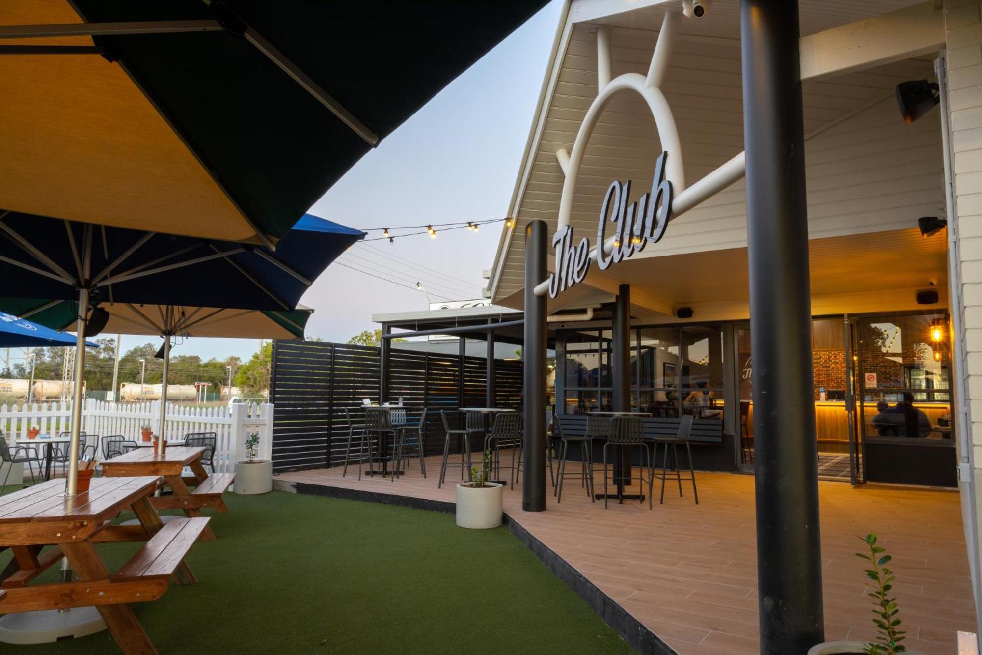 The Club Hotel Gladstone